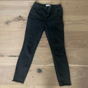 Carly Jean Los Angeles “Danny” jeans- skinny